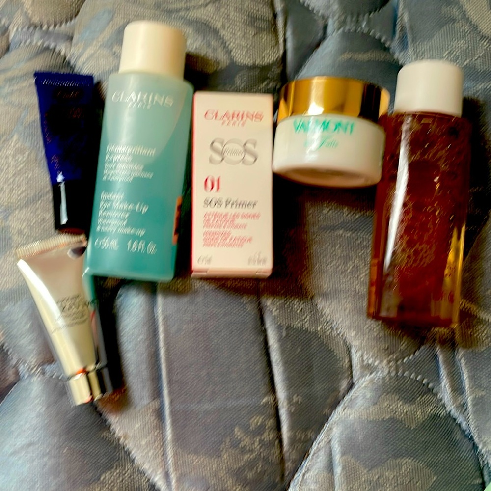 All is not opened brand new . Makeup and cleansing products.💕